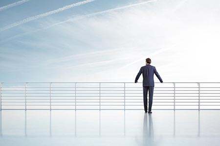 原油跌价外，国内油价却涨